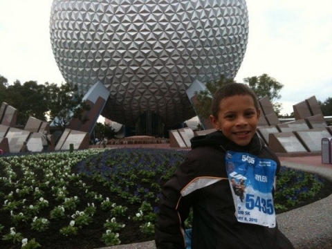 Jaylen en route to the finish line Disney and TSA 5K Run 2010